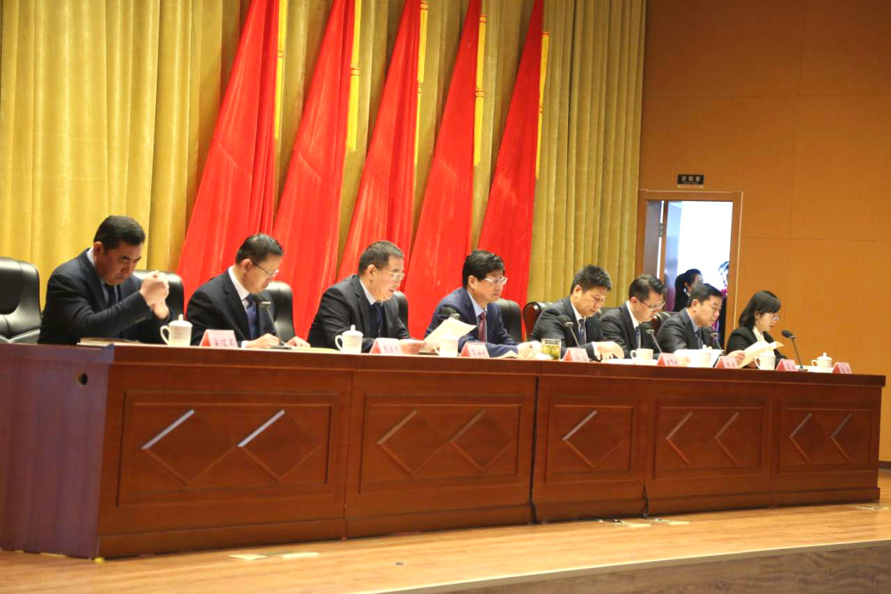 潔晶集團被評為經開區經濟發展貢獻獎企業