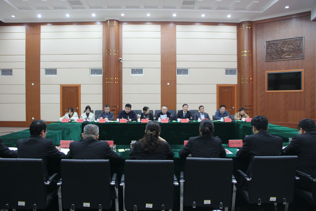 20241212潔晶集團(tuán)總裁林成彬應(yīng)邀參加日照市中級人民法院特邀監(jiān)督員座談會2 20241212潔晶集團(tuán)總裁林成彬應(yīng)邀參加日照市中級人民法院特邀監(jiān)督員座談會2